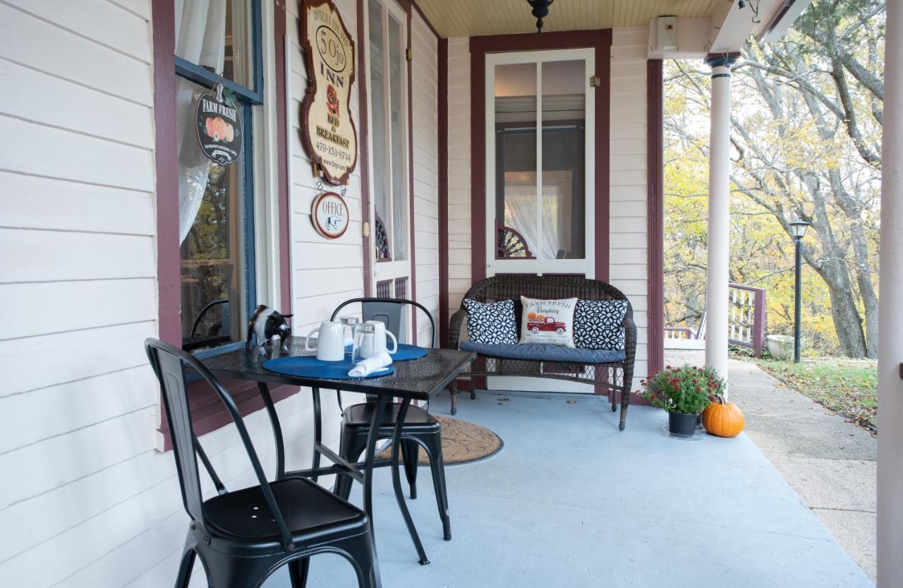 5 Ojo Inn Bed And Breakfast Eureka Springs Εξωτερικό φωτογραφία